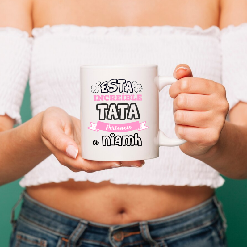 Taza "Esta increíble taza pertenece a ..."